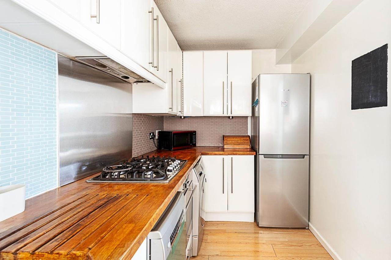 Quiet And Cosy 2-bed In Wimbledon Appartamento *